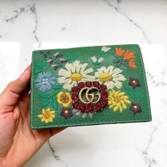 NIB Authentic Gucci Textured Calfskin Crystal Fiori Floral Embroidered Card Case - Picture 1 of 4
